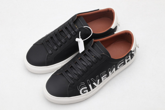 Givench LOW-TOP SNEAKER - CCSHOES