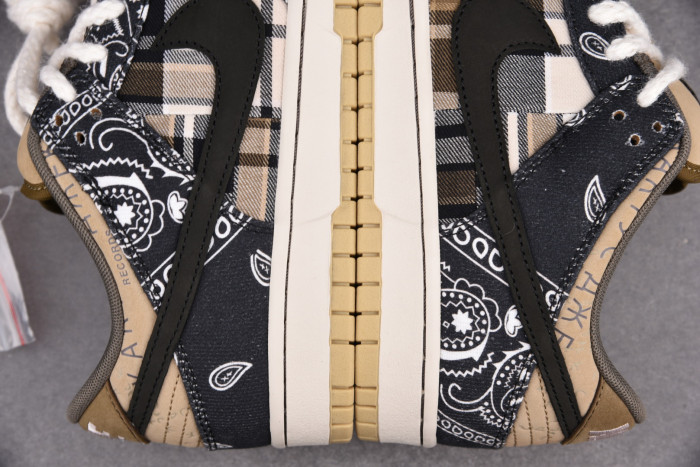 Travis Scott x Nike SB Dunk Low CT5053-001 - CCSHOES
