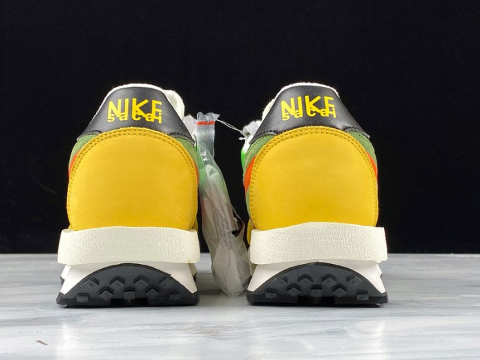 Sacai x Nike LDV Waffle Daybreak Green Multi BV0073-300 - CCSHOES