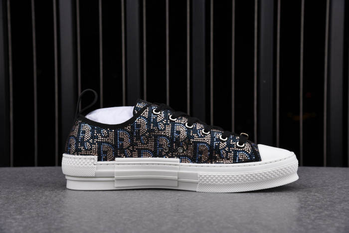 DR Homme Kaws - CCSHOES