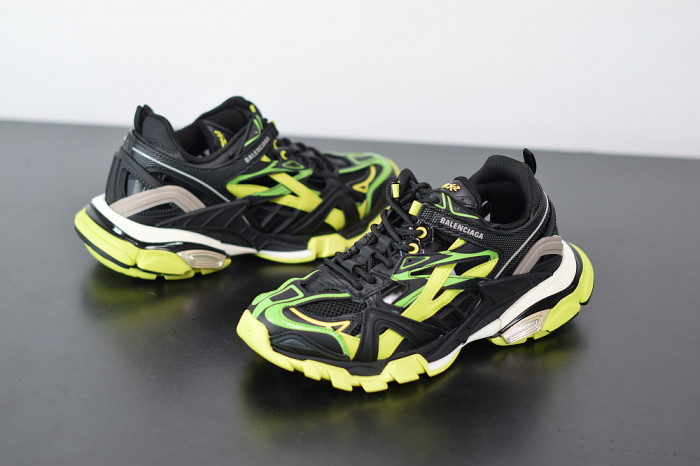 BLCG Track 2 570391 W2GN3 1022 - CCSHOES