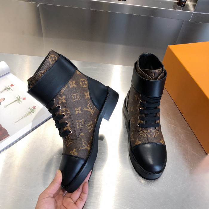 LOUS VUITON WONDERLAND FLAT RANGER BOOTS - CCSHOES