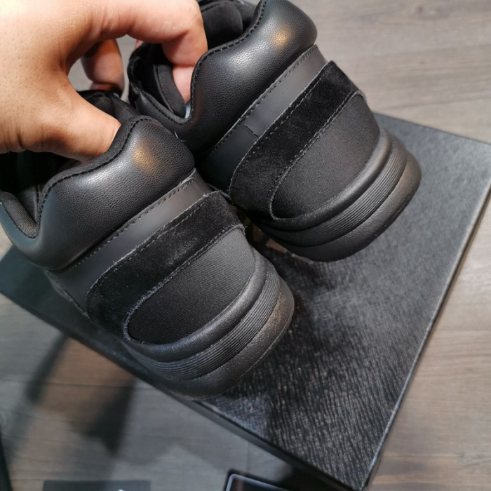 CHNE1 LOW TOP TRAINER CC SNEAKERS - CCSHOES