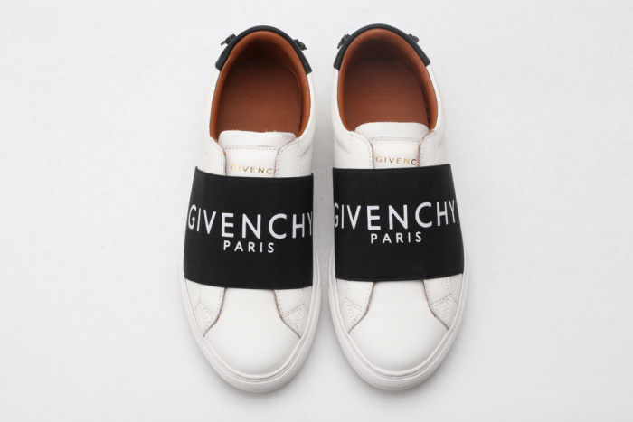 Givench LOW-TOP SNEAKER - CCSHOES