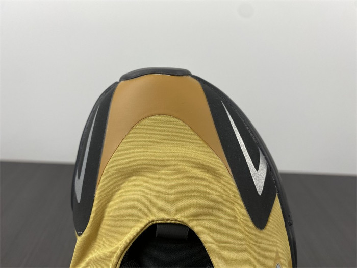 Yeezy Boost 700 MNVN 'Honey Flux' GZ0717 - CCSHOES