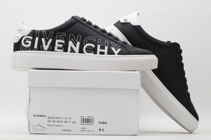 Givench LOW-TOP SNEAKER - CCSHOES