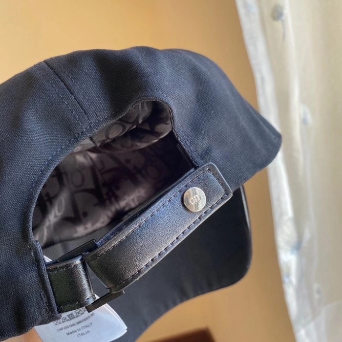 DR BASEBALL CAP - CCSHOES