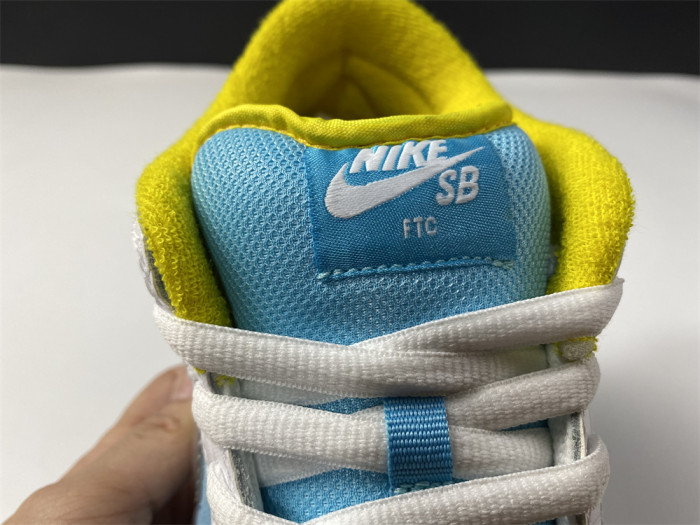 FTC x Nike SB Dunk Low DH7687-400 - CCSHOES