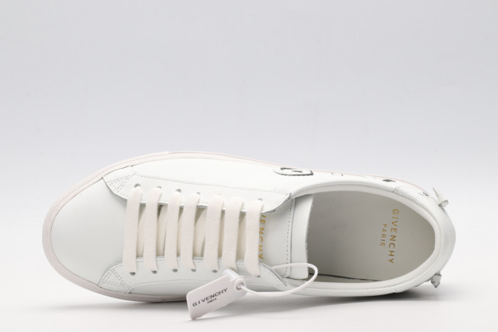 Givench LOW-TOP SNEAKER - CCSHOES