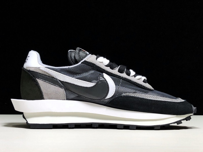 Nike LD Waffle sacai Black BV0073-001 - CCSHOES