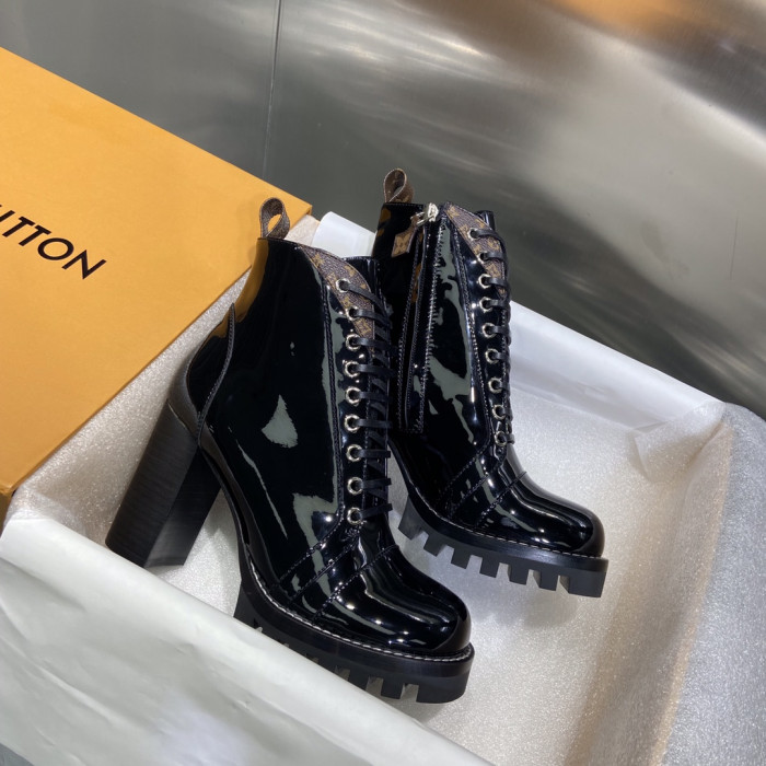 LOUS VUITON BROWN STAR TRAIL ANKLE BOOTS - CCSHOES