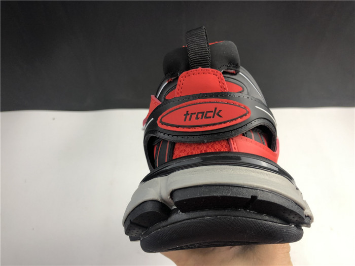 BLCG Track Sneaker 542023 W1GB8 5201 - CCSHOES