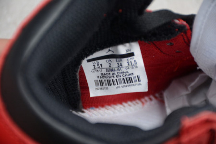 KIDS AIR JORDAN 1 RETRO HIGH OG "CHICAGO" 555088-101 - CCSHOES