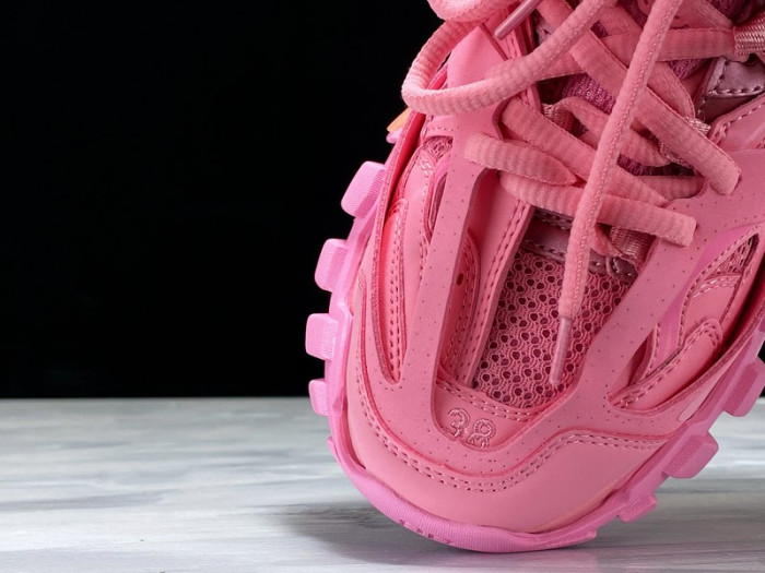 BLCG Track Trainer Pink Lighted 542436 W2LA1 5842 LED - CCSHOES