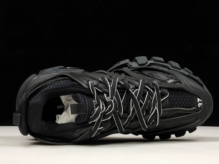 BLCG TRACK TRAINER 'TRIPLE BLACK' 542023 W1GB1 1000 - CCSHOES