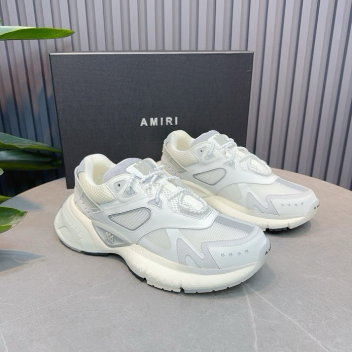 AR1M1 Low-Top Sneaker - CCSHOES