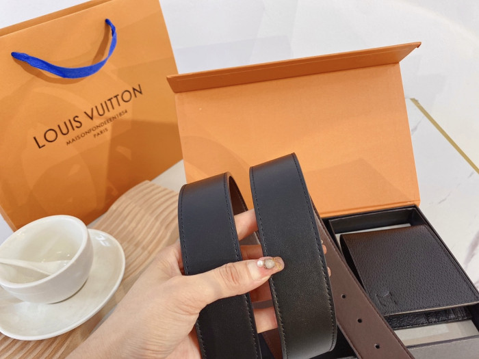 LV Wallet & Belt Set (3.8 CM) - CCSHOES