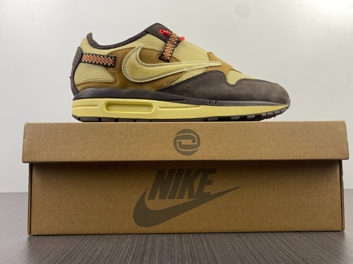 TRAVIS SCOTT x NIKE AIR MAX 1 DO9392-200 - CCSHOES