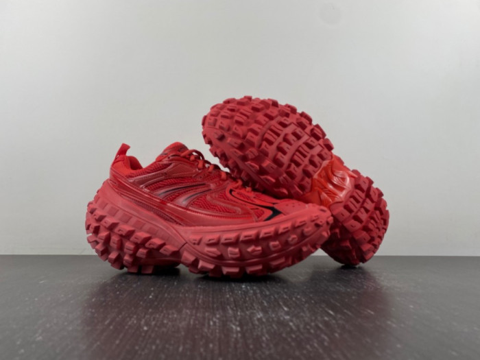 BLCG DEFENDER SNEAKER 685613-W2RAA 6010 - CCSHOES