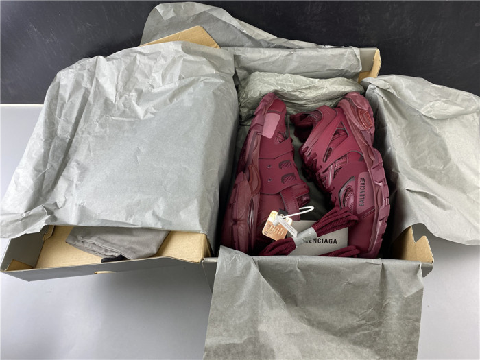 BLCG Track 3.0 542023 W2LA1 5504 - CCSHOES