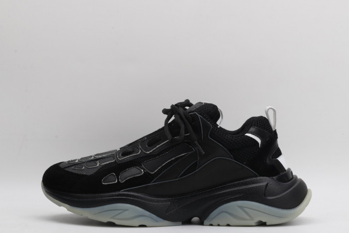 AR1M1 Low-Top Sneaker - CCSHOES