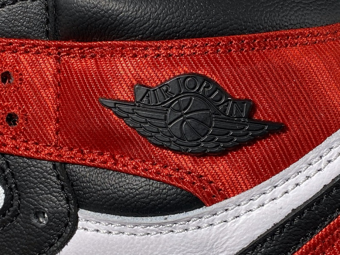 Air Jordan 1 Retro High “Satin Black Toe” CD0461-016 - CCSHOES