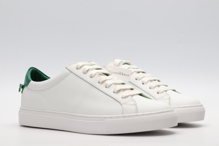 Givench LOW-TOP SNEAKER - CCSHOES
