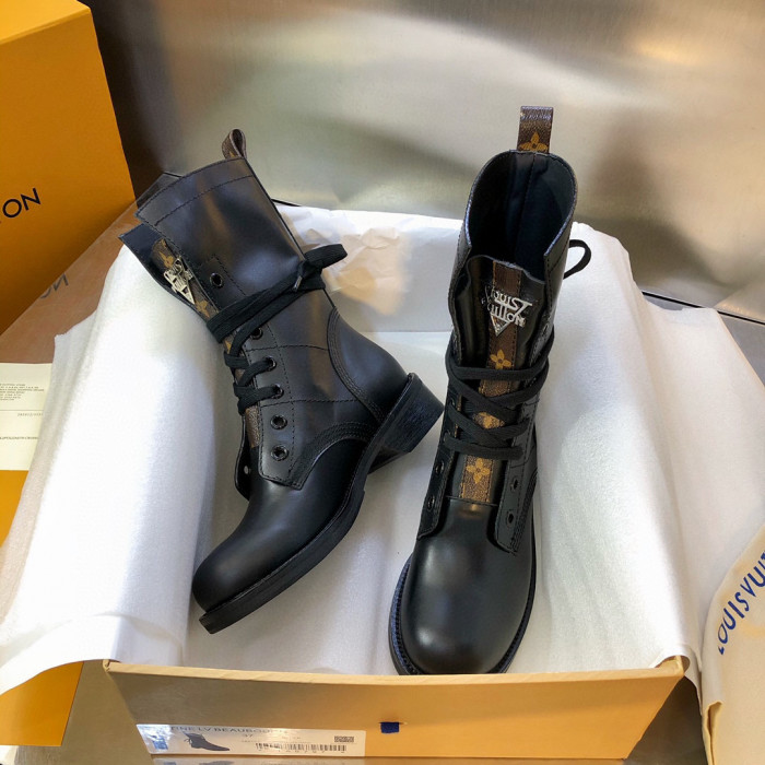 LV METROPOLIS FLAT RANGER - CCSHOES