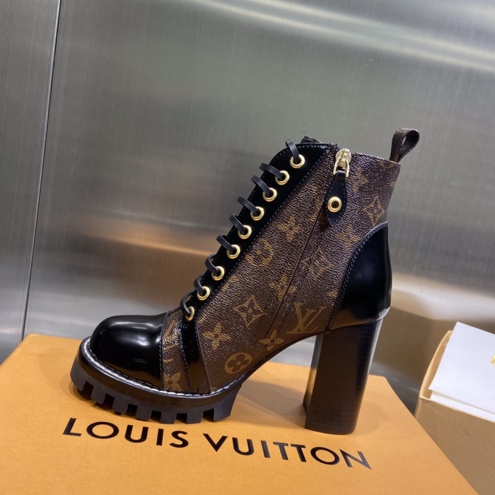 LOUS VUITON BROWN STAR TRAIL ANKLE BOOTS - CCSHOES