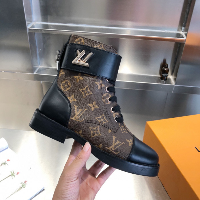 LOUS VUITON WONDERLAND FLAT RANGER BOOTS - CCSHOES