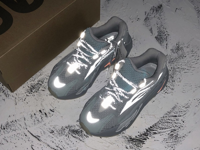 Adidas Yeezy Boost 700 V2 'Inertia' FW2549 - CCSHOES