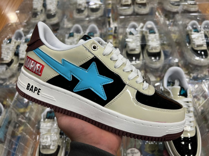A BATHING APE MARVEL BAPE STA - CCSHOES