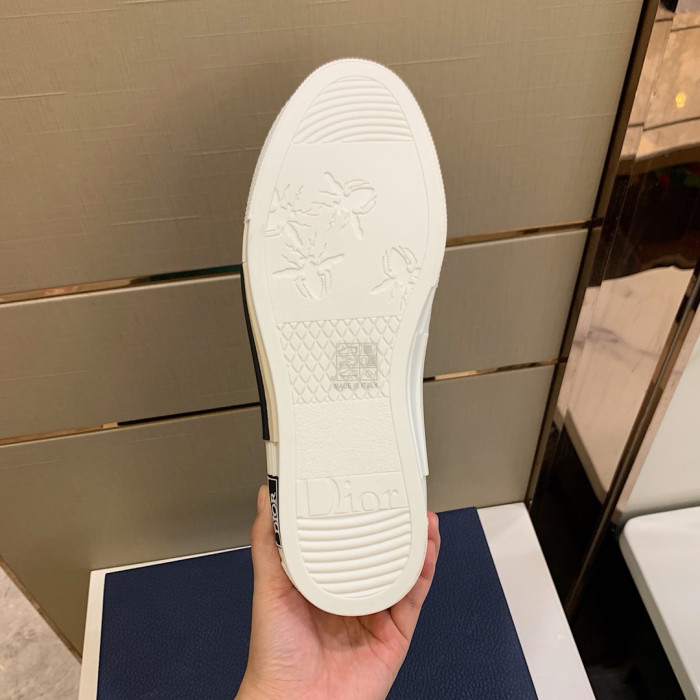 DR B23 Sneakers - CCSHOES
