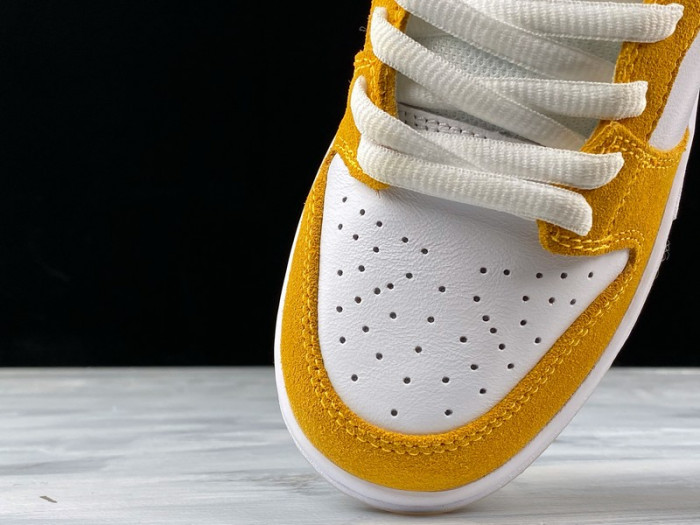 NIKE SB DUNK LOW LASER ORANGE BQ6817-800 - CCSHOES