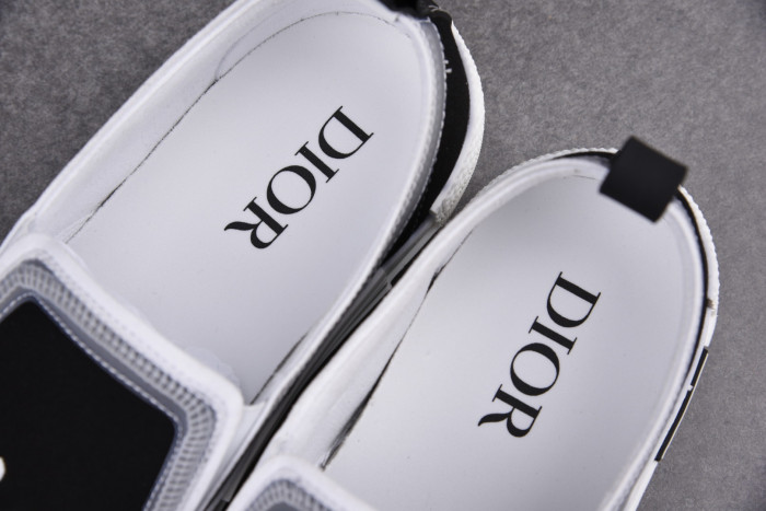 DR Homme Kaws Sneaker - CCSHOES