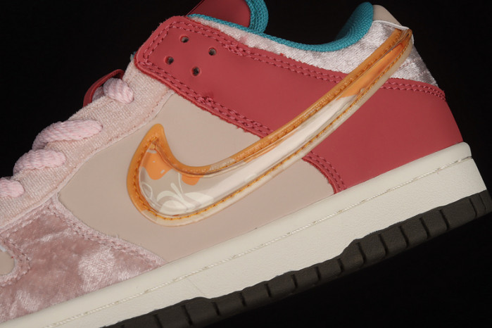 Nike Dunk Mid Social Status Free Lunch Strawberry Milk DJ1173-600 - CCSHOES