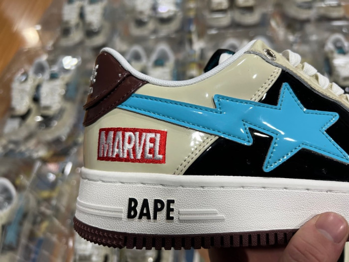 A BATHING APE MARVEL BAPE STA - CCSHOES