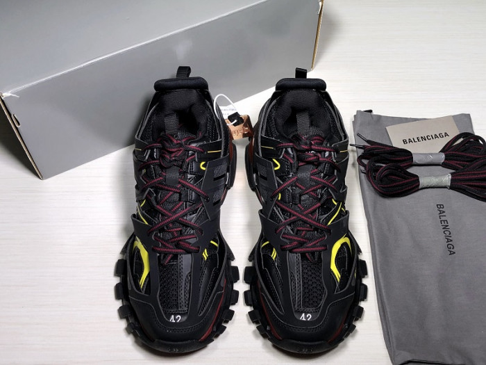 BLCG TRACK TRAINER 'BLACK BORDEAUX' 542023 W1GB1 6162 - CCSHOES