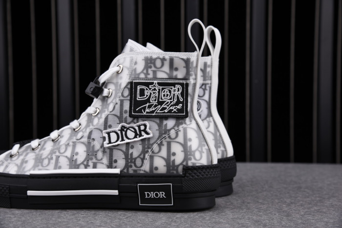 DR Homme Kaws - CCSHOES