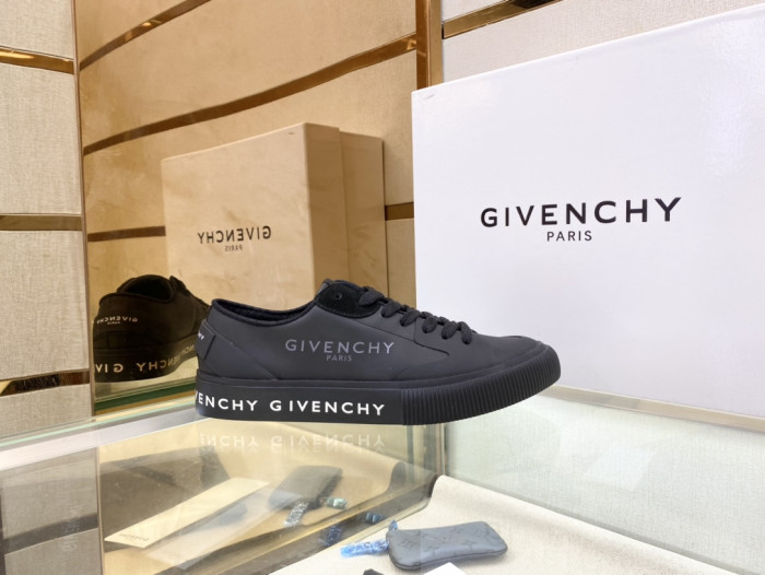 Givench Spectre Low-TOP SNEAKER - CCSHOES