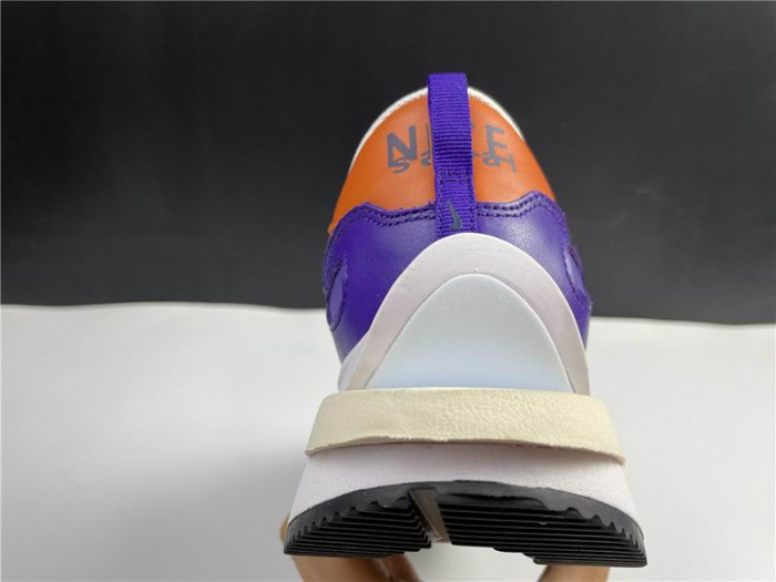 Nike Vaporwaffle sacai Dark Iris DD1875-500 - CCSHOES