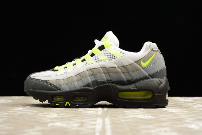 Nike Air Max 95 OG Neon 2015 307960-002 - CCSHOES
