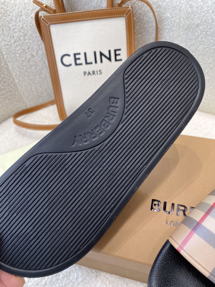 BUBERY SLIPPERS - CCSHOES