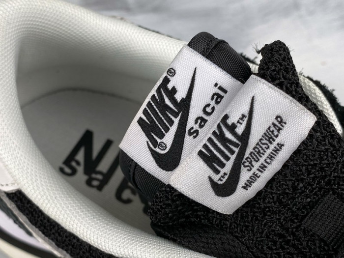 Sacai X Nike LDV Waffle 'Black' CV1363-001 - CCSHOES