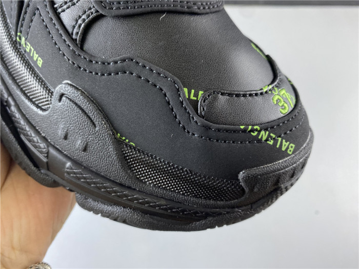 BLCG SNEAKER TRIPLE.S.GOMMA BLACK 524039 W2FA1 7633 - CCSHOES