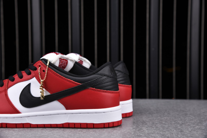 NIKE SB DUNK LOW J-PACK CHICAGO BQ6817-600 - CCSHOES