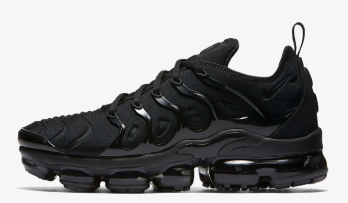 Nike Air VaporMax Plus black - CCSHOES