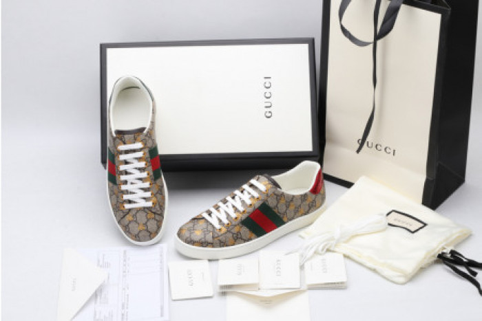 GUCC ACE EMBROIDERED LOW-TOP SNEAKER 548950 9N020 8465 - CCSHOES