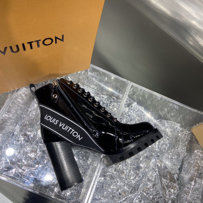 LOUS VUITON BROWN STAR TRAIL ANKLE BOOTS - CCSHOES