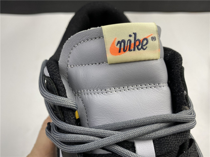 OFF-WHITE X NIKE DUNK LOW CT0856 007 - CCSHOES